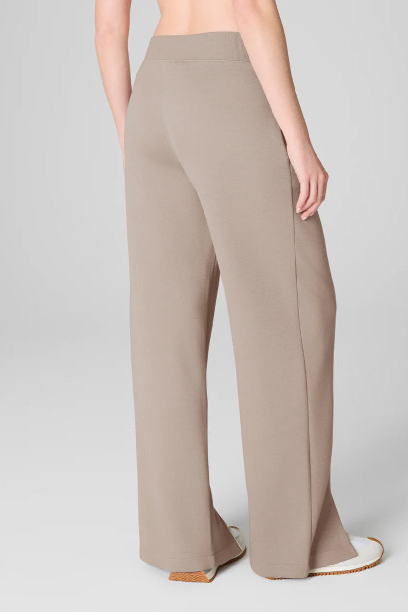 AirEssentials Pique Straight Leg Pant