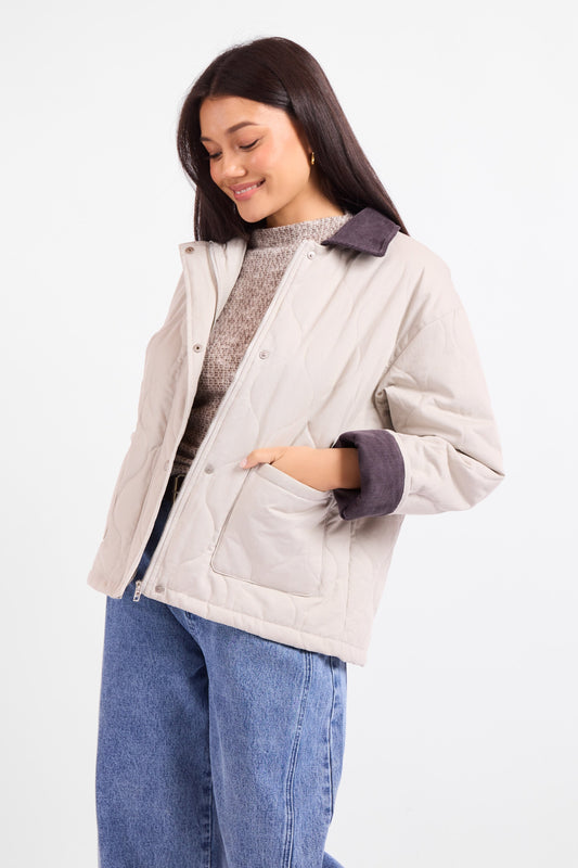 woman wearing jacket