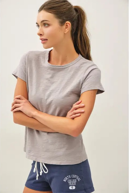 girl in vintage tee