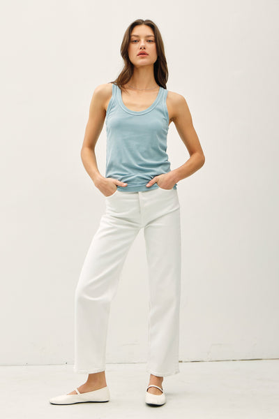Everyday Scoop Tank