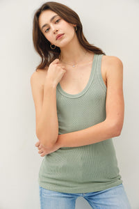 Everyday Scoop Tank