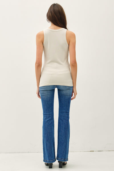 Everyday Scoop Tank