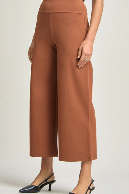 Magic Wide Cropped Pants