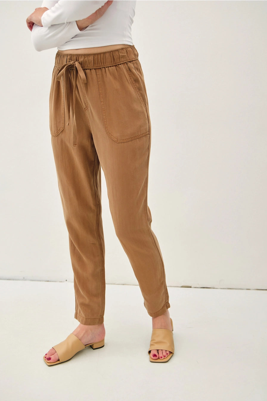 The Emilia Tapered Tencel Pant