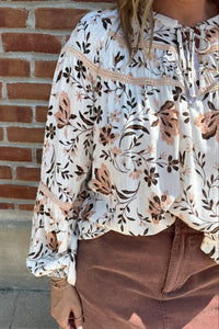 Viola Lace Blouse