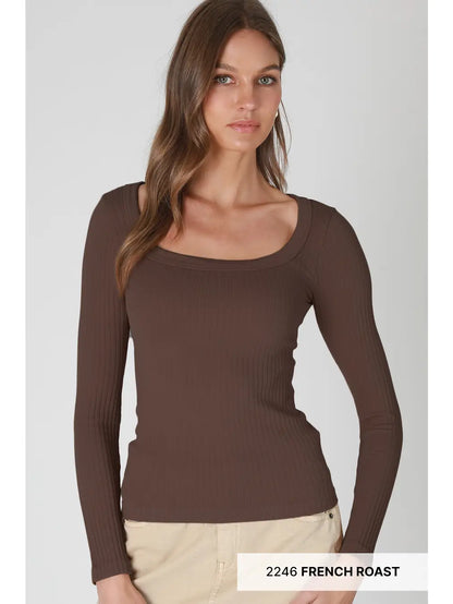 Wide Ribbed Square Top