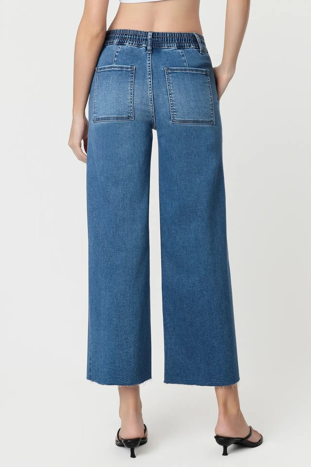backside of woman in jeans