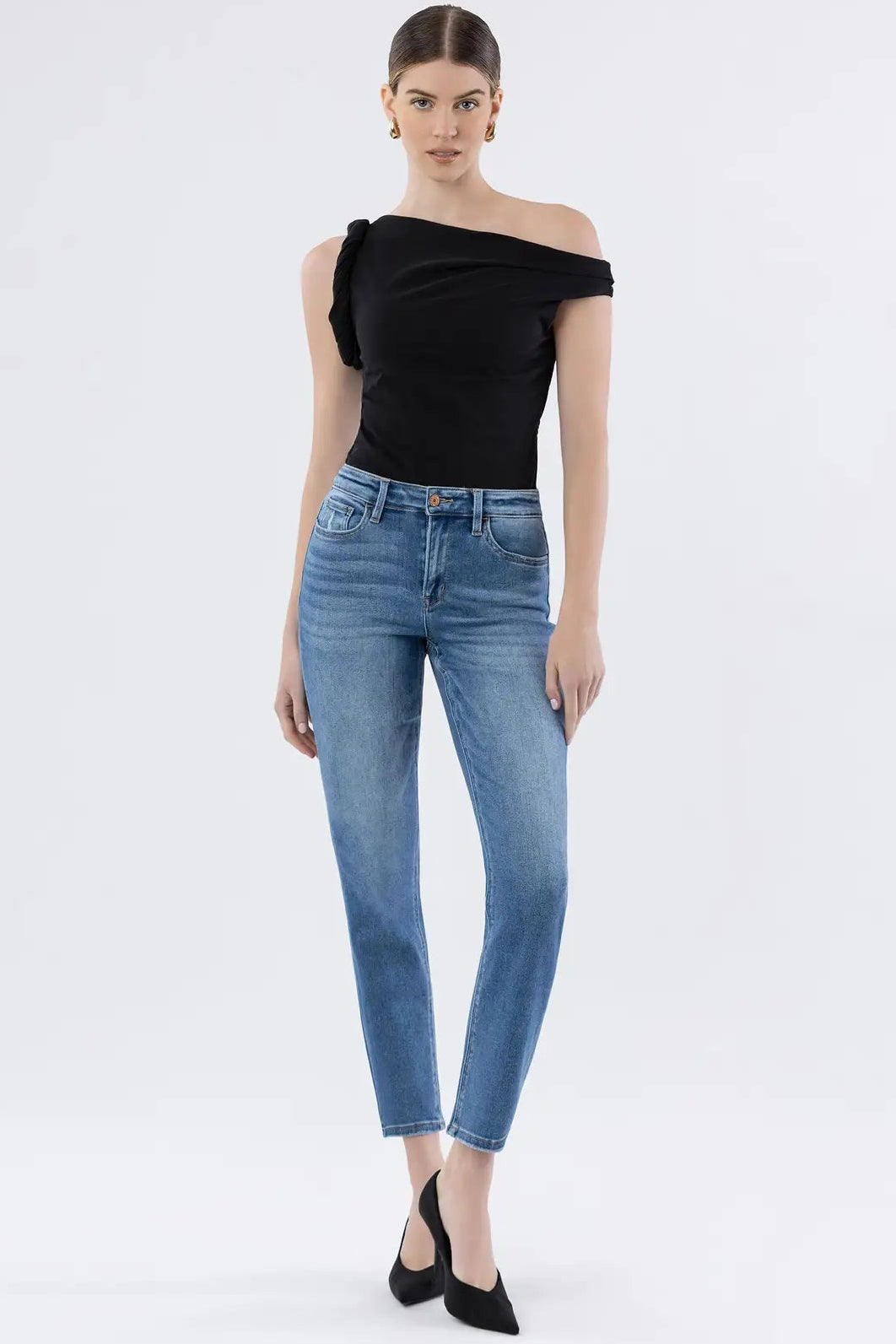 High Rise Slim Straight Jeans