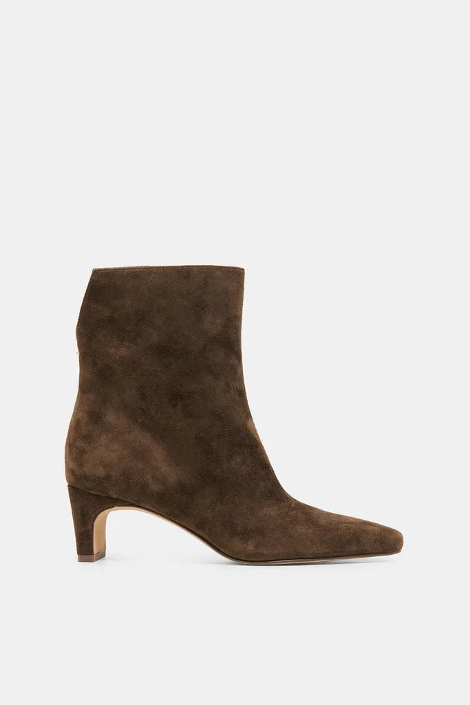 suede boots