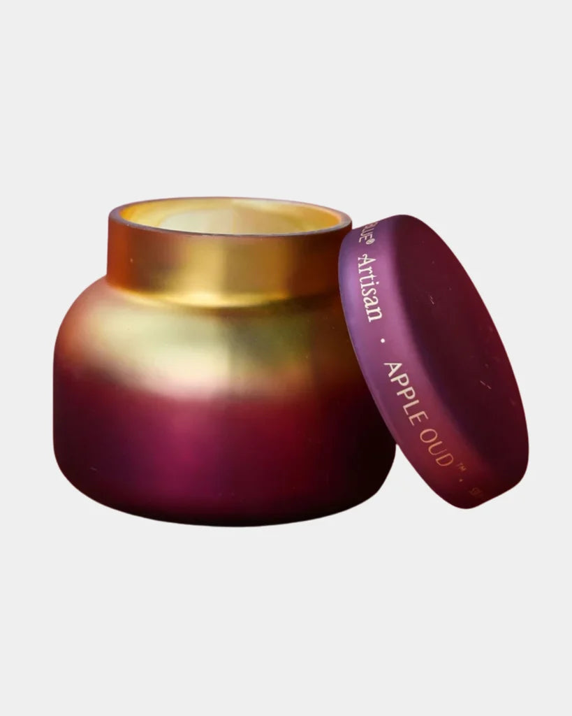 apple oud candle 