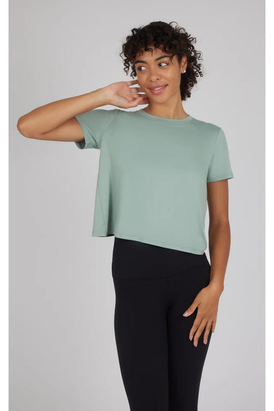 Easy Flow Tee