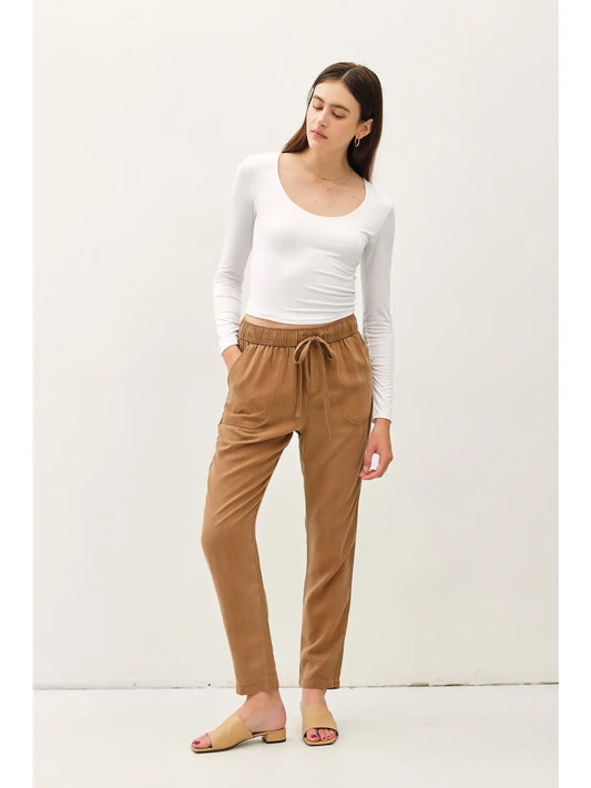 The Emilia Tapered Tencel Pant