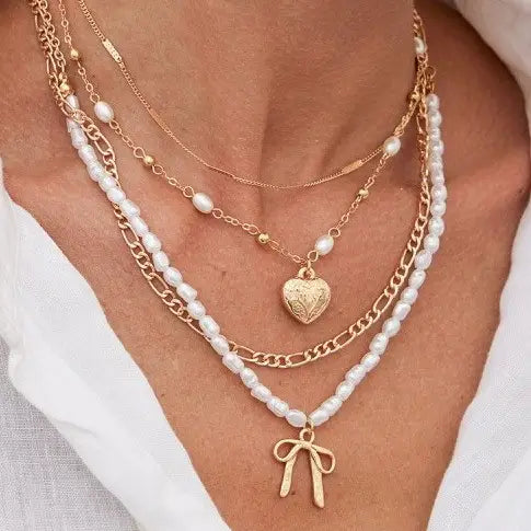 Beautiful Bow Pearl Heart Pendant Layered Necklace