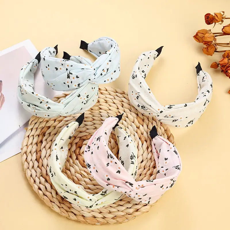 headbands with daisy print 