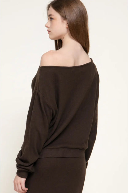 woman in off shoulder top 
