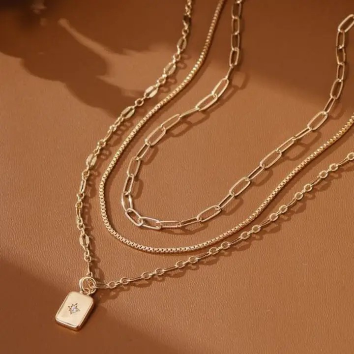 Layered Pendant Necklace